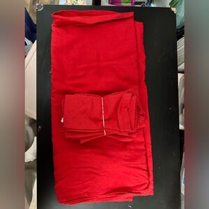 Kate Spade Scarlet table cloth and napkins bundle